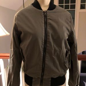 NWT Hudson Woman’s gene bomber jacket small